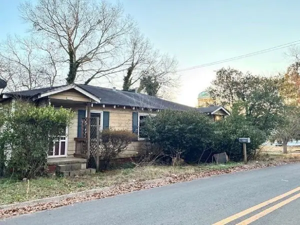 608 E Wall Street, Griffin, GA 30223