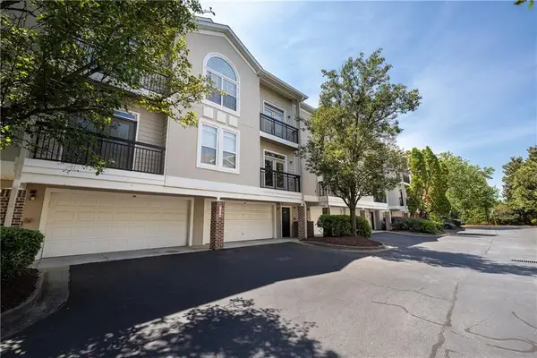 4250 River Green Drive Nw #408, Atlanta, GA 30327