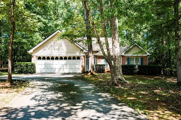 405 Radcliffe Trace, Covington, GA 30016