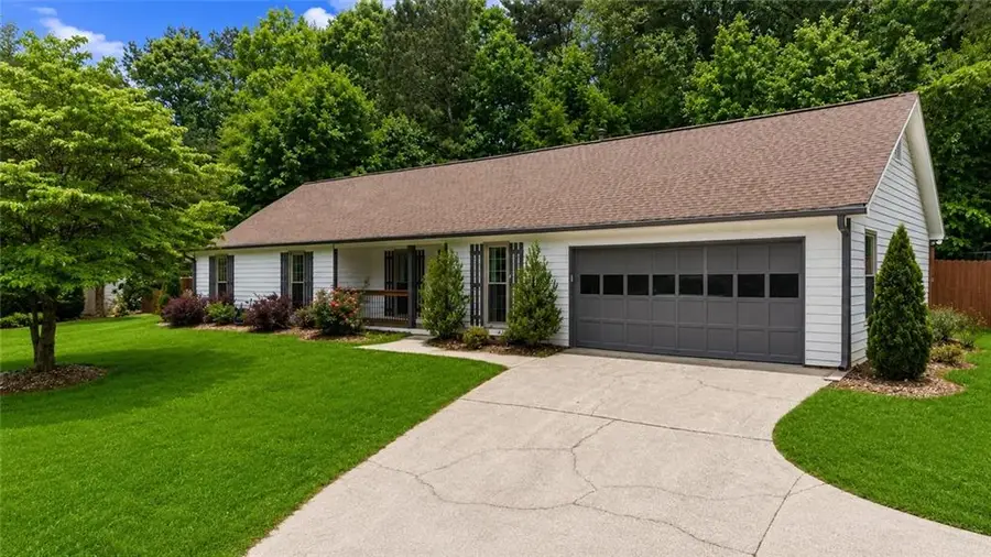 330 Monivea Lane, Roswell, GA 30075 - #2