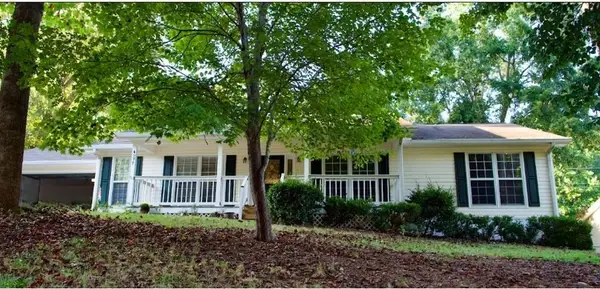 4277 Green Valley Drive, Gainesville, GA 30506