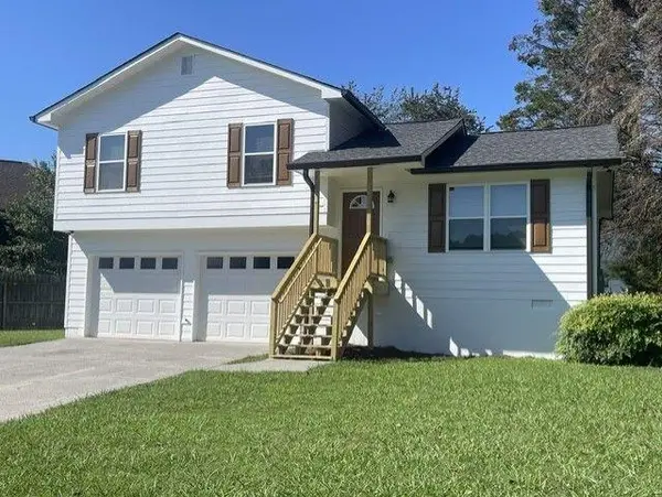 105 Thornwood Drive Ne, Cartersville, GA 30121