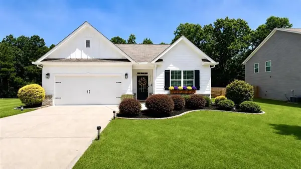 121 Lost Creek Boulevard, Dallas, GA 30132