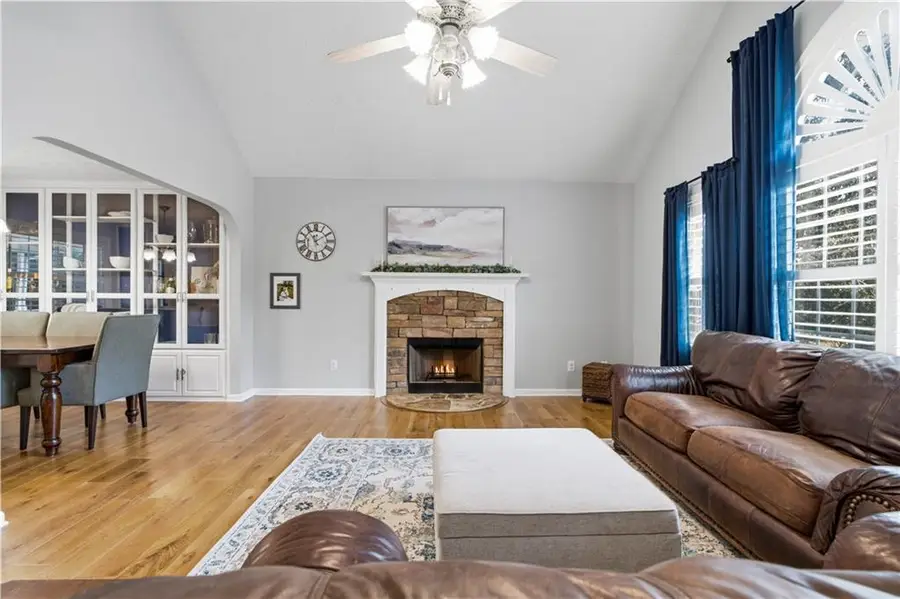 16 Hames Point, Adairsville, GA 30103 - #3