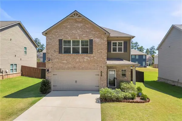 664 Lakehaven Lane, Loganville, GA 30052