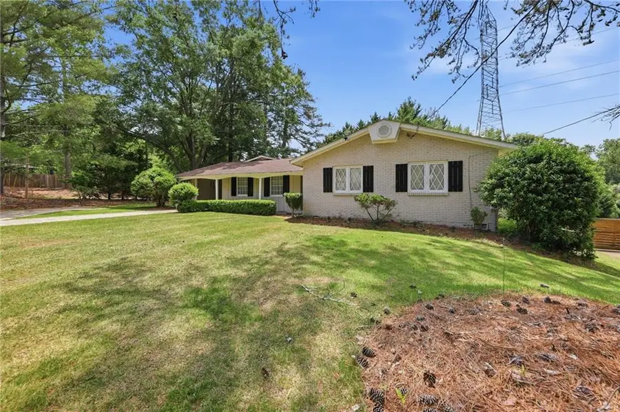 3570 Hogan Road Sw, Atlanta, GA 30331 - #3