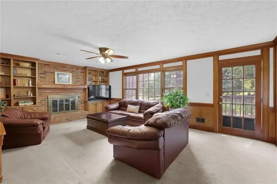 3856 Cynthia Way Sw, Lilburn, GA 30047 - #3