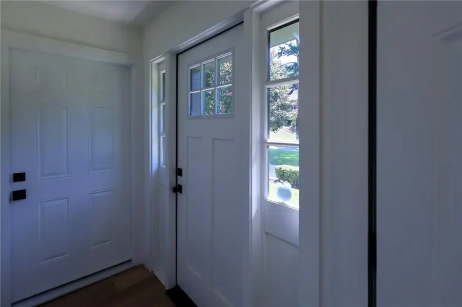 150 Hunters Cove, Roswell, GA 30076 - #2