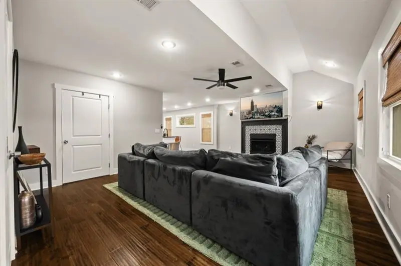 2008 Neely, Atlanta, GA 30344 - #3