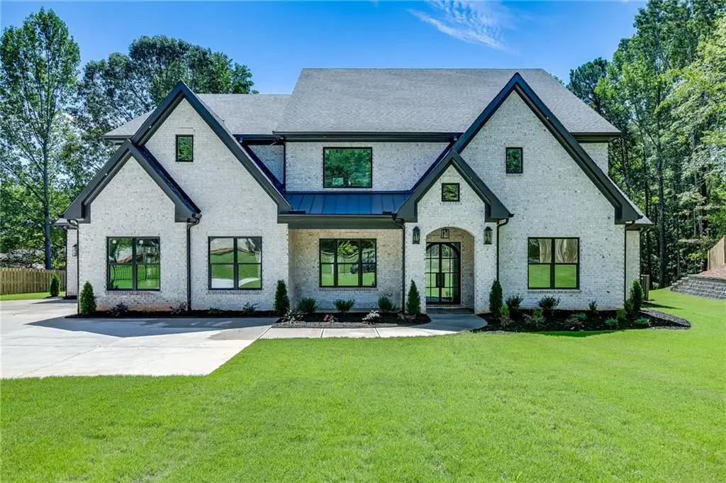 5222 L J Martin Drive, Gainesville, GA 30507 - #1