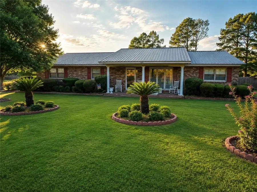 312 Joseph Avenue, Donalsonville, GA 39845 - #2