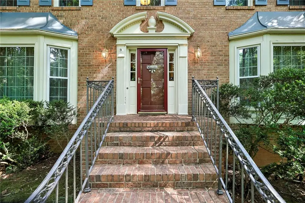 6051 Millstone Run, Stone Mountain, GA 30087 - #1