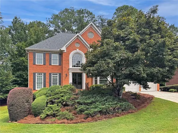 10755 Carrara Cove, Alpharetta, GA 30022