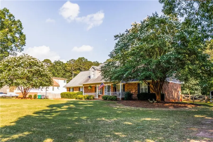 184 Wildflower Drive, Social Circle, GA 30025 - #2