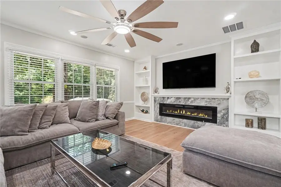 2828 Cloverhurst Drive, East Point, GA 30344 - #3