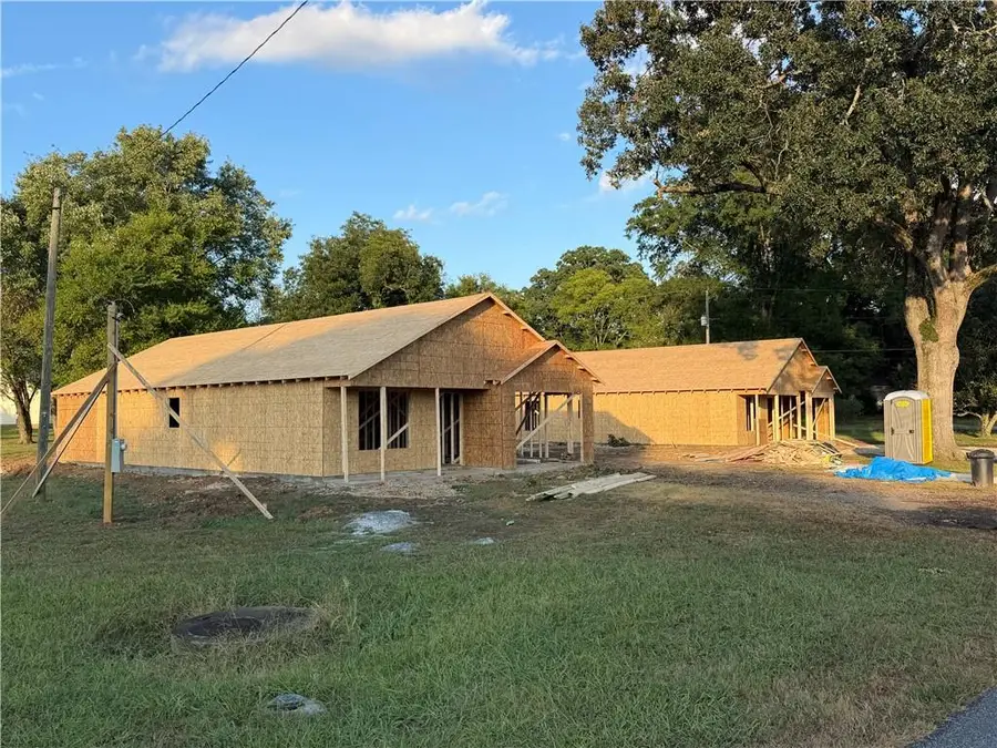 32 West Rocky Street, White, GA 30184 - #2