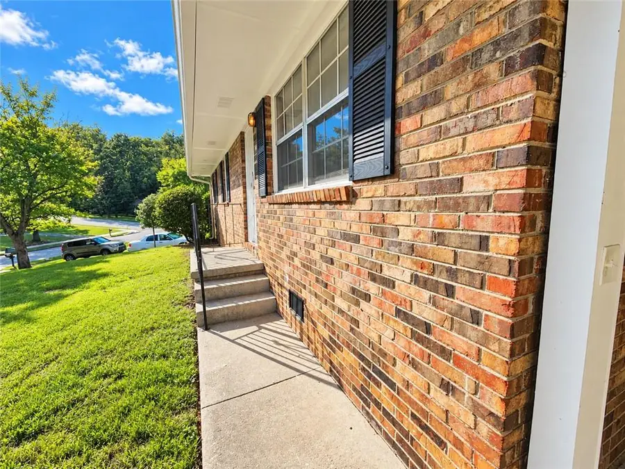 792 Plainville Circle Sw, Atlanta, GA 30331 - #3