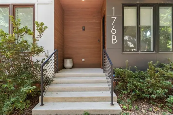 176B Sampson Street Ne, Atlanta, GA 30312