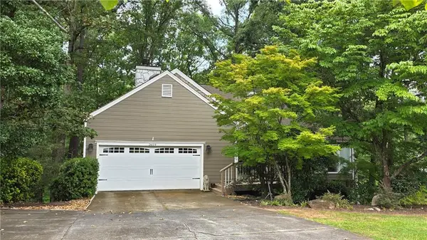 2659 Spring Rock Way Ne, Roswell, GA 30075