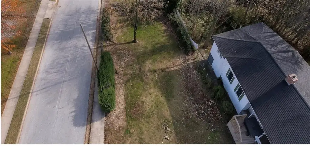 942 Dewey Street Sw, Atlanta, GA 30310 - #1