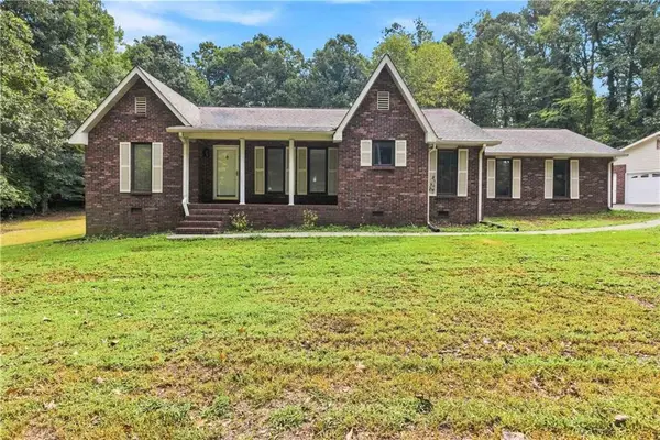 760 Pine Needle Road, Hampton, GA 30228
