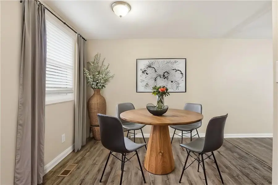 815 Bonneville Terrace Nw, Atlanta, GA 30331 - #3