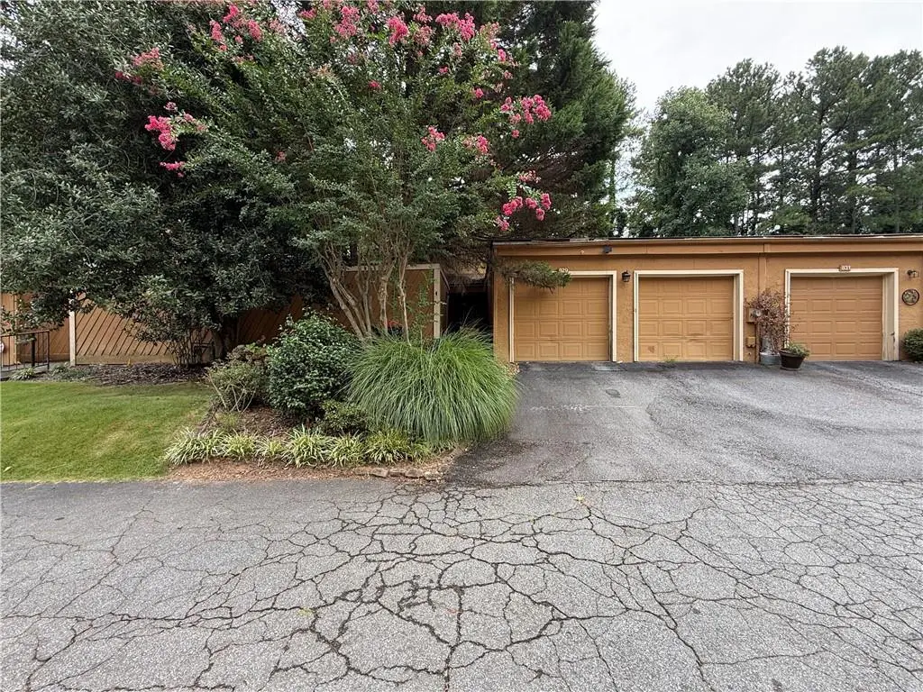829 Lake Hollow Boulevard Sw, Marietta, GA 30064 - #1