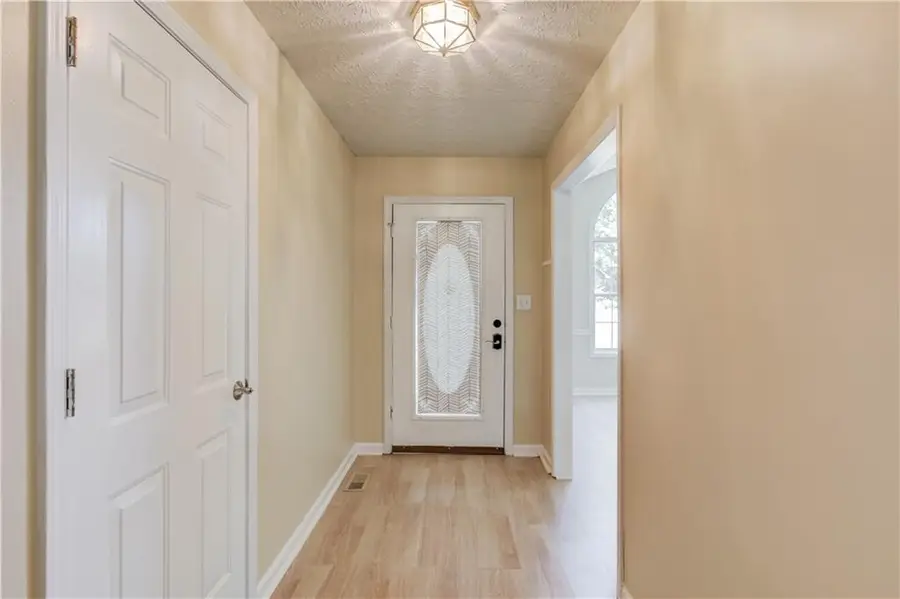 525 Clearwater Place, Lawrenceville, GA 30044 - #3