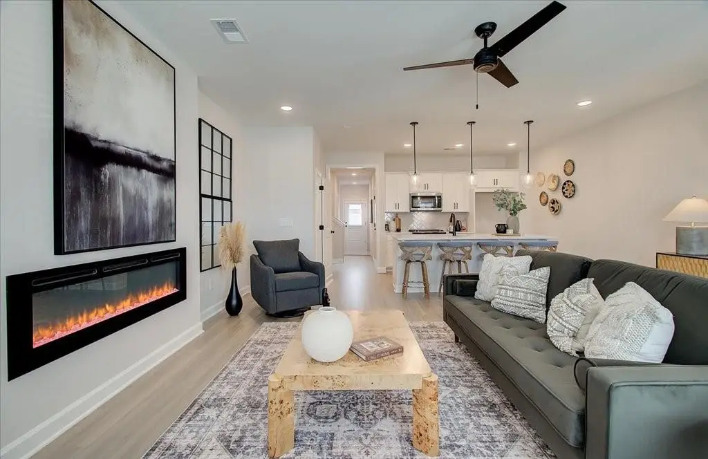1927 Kinnard Alley, Kennesaw, GA 30144 - #1