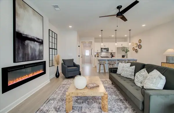 1927 Kinnard Alley, Kennesaw, GA 30144