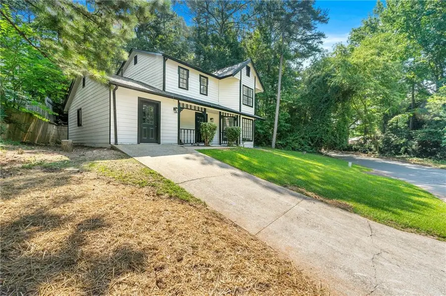 534 Woodcrest Manor Drive, Stone Mountain, GA 30083 - #3