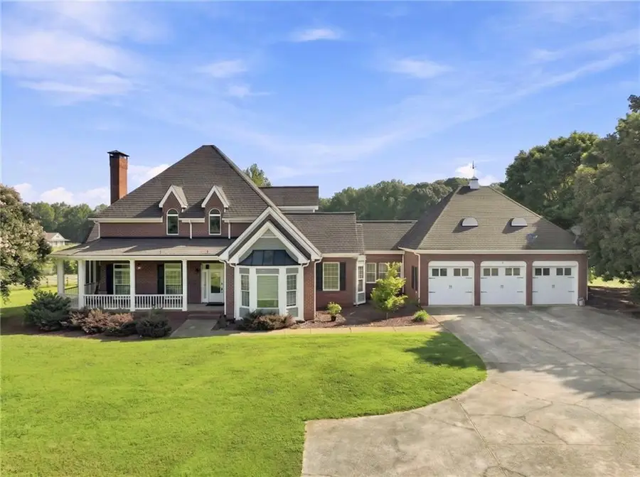 329 Willow Lakes Lane, Jefferson, GA 30549 - #2