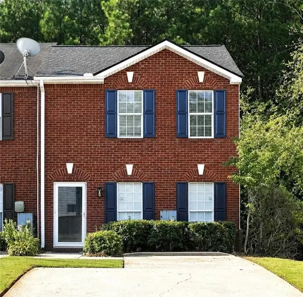 5735 Strathmoor Manor Circle, Lithonia, GA 30058