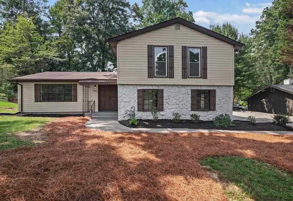 6883 Creekmoor Lane, Riverdale, GA 30296 - #1