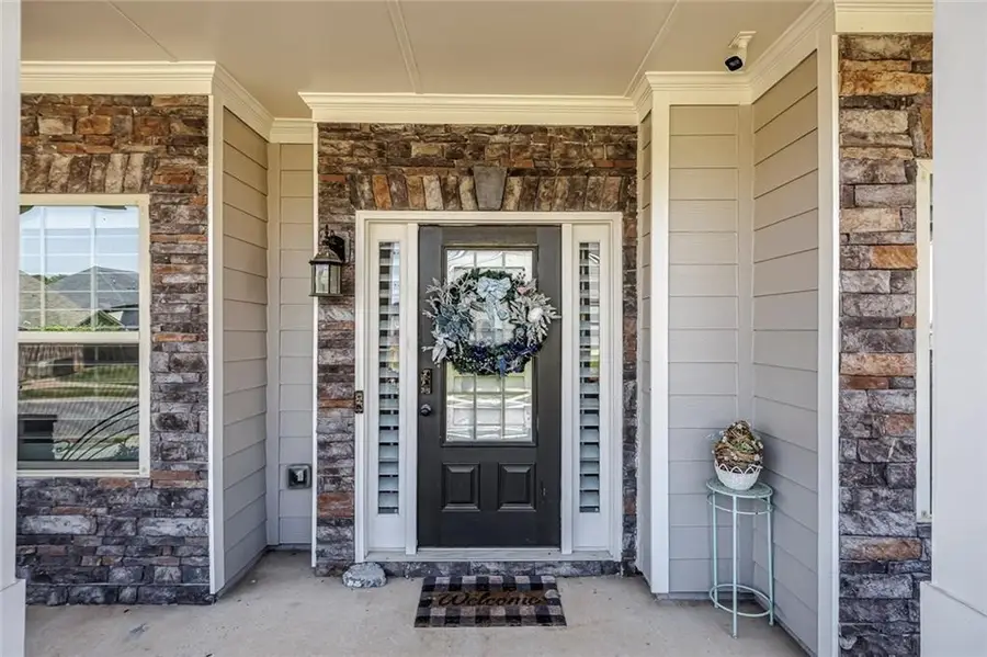 142 Madison Street, Canton, GA 30115 - #3