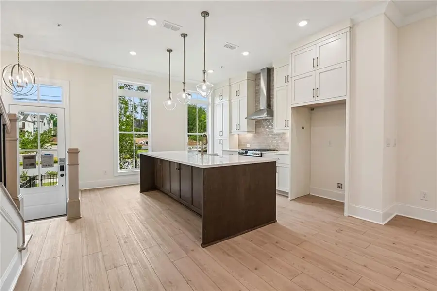 350 Crimson Pine Alley #17, Alpharetta, GA 30009 - #2