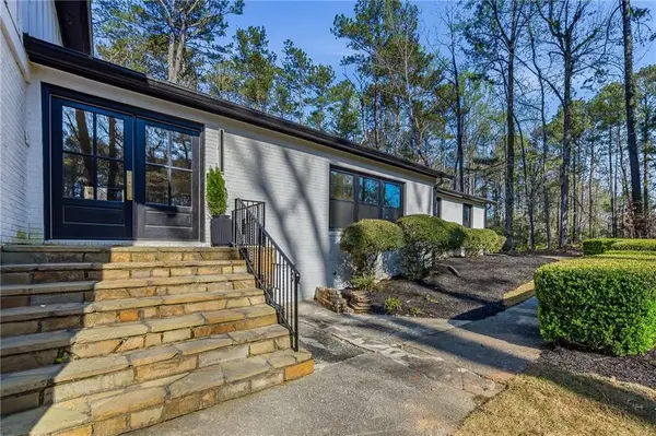 855 Flamingo Drive Sw, Atlanta, GA 30311