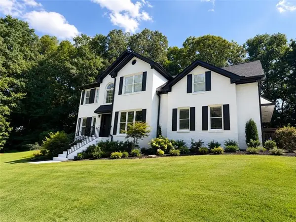 210 Pinehill Lane, Woodstock, GA 30188