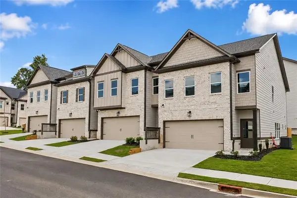 4305 Fern River Bend #22, Norcross, GA 30093