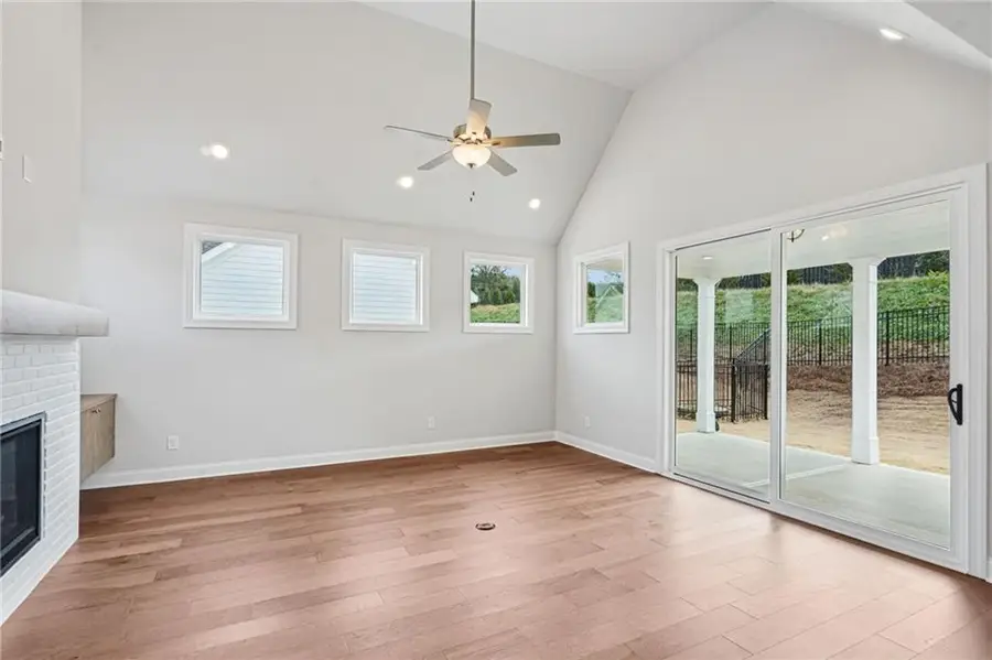 547 Pearl Street, Cumming, GA 30040 - #2