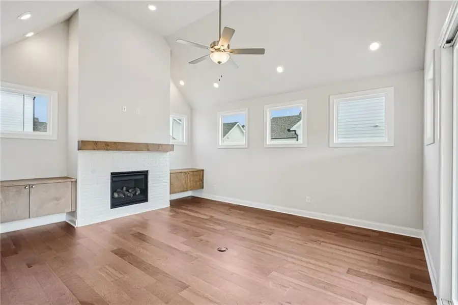 547 Pearl Street, Cumming, GA 30040 - #3