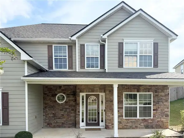 1115 Grey Rock Way, Suwanee, GA 30024