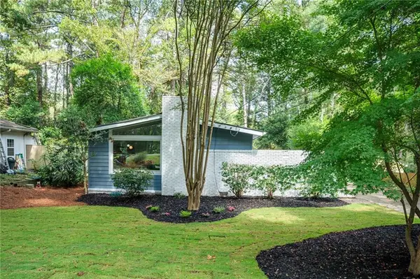 2672 Brook Park Way, Doraville, GA 30340