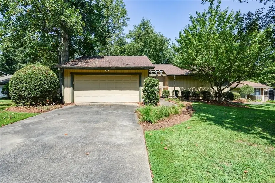 6906 Springwood Drive, Douglasville, GA 30135 - #3