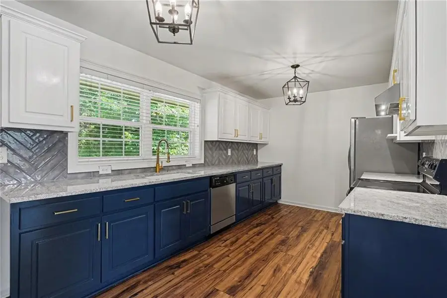 312 W Downing Court, Jonesboro, GA 30238 - #3