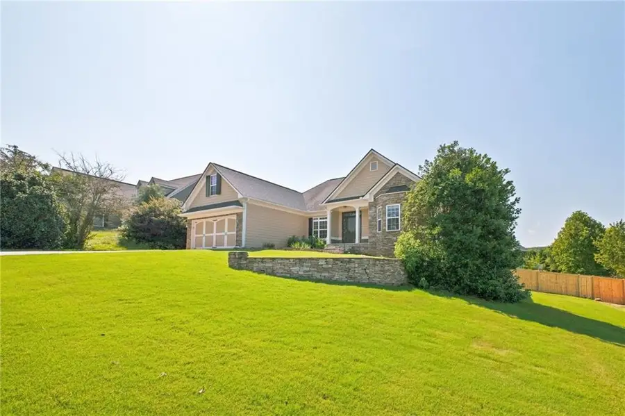 102 Colonial Circle Nw, Cartersville, GA 30120 - #3