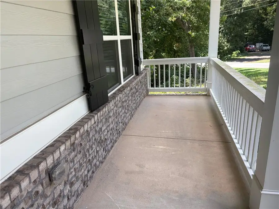 406 Sunset Drive, Statham, GA 30666 - #3