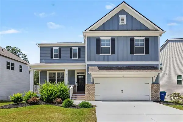 7576 Jennadee Drive, Fairburn, GA 30213