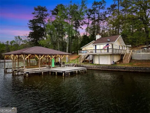 216 Deep Water Road, Mansfield, GA 30055