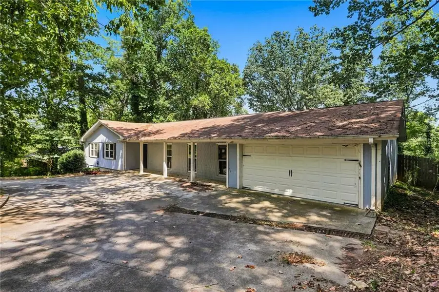 2324 Sussex Court, Snellville, GA 30078 - #3